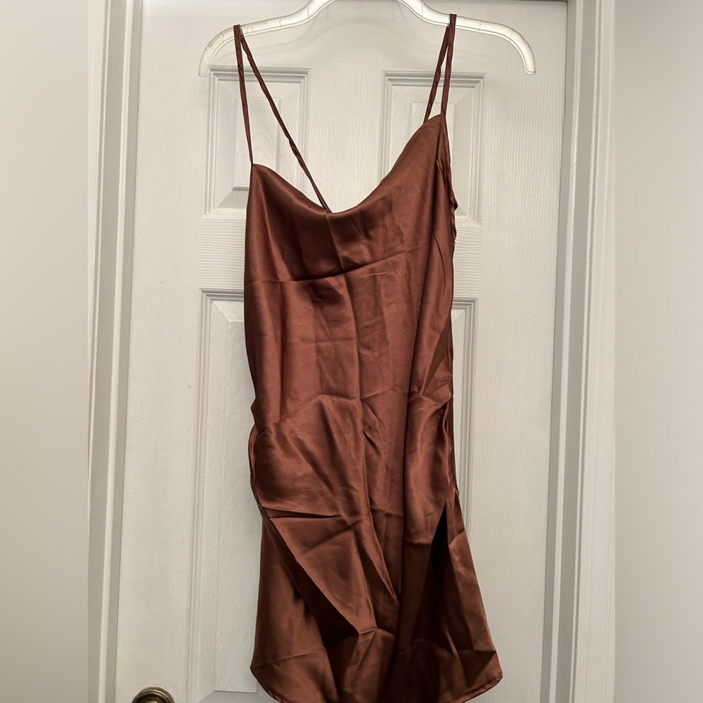 Pretty Little Thing bodycon dress NWT
